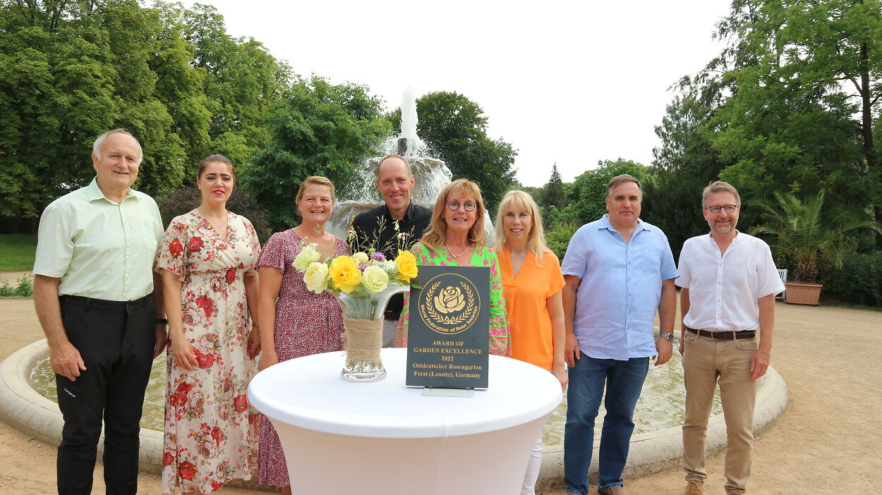 Ostdeutscher Rosengarten Forst (Lausitz) - Award of Garden Excellence